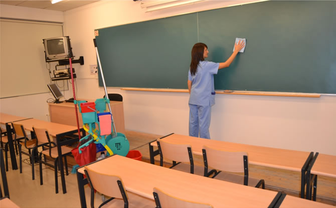 Limpieza de colegios