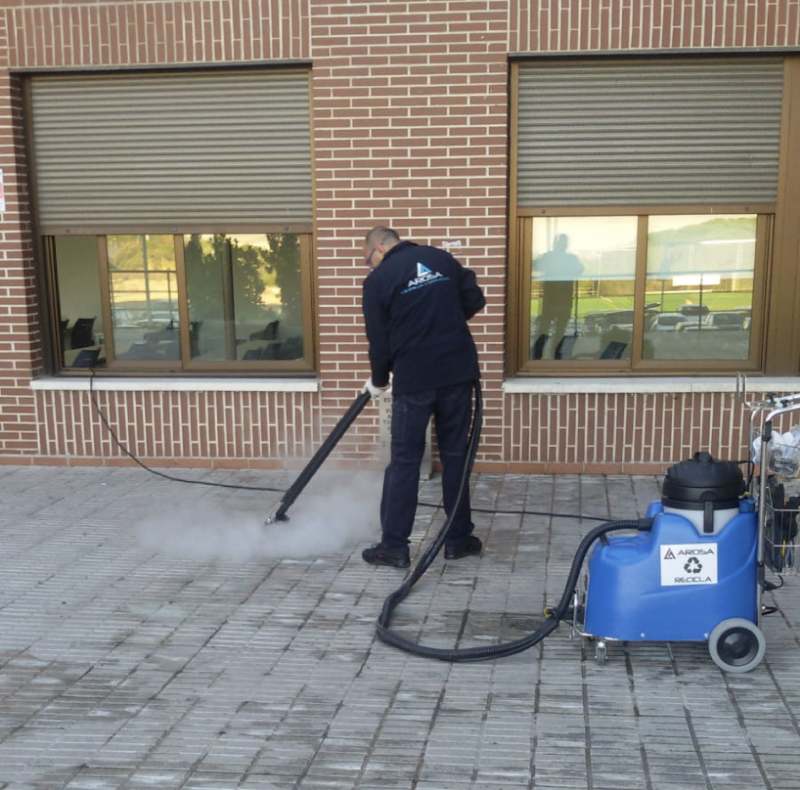 Empresa de limpieza de oficinas en Madrid
